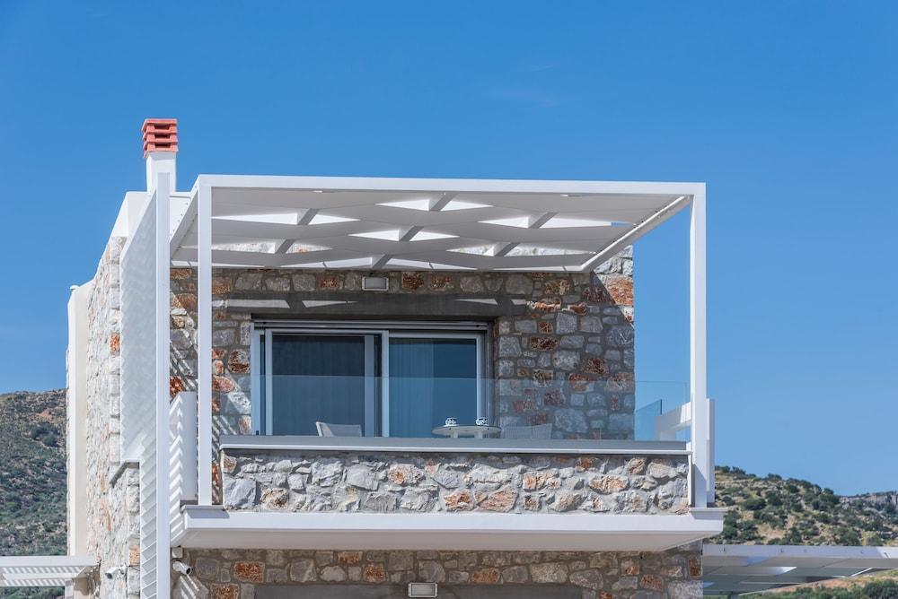 Cedar Bay Beachside Villas Paleokhóra Eksteriør bilde