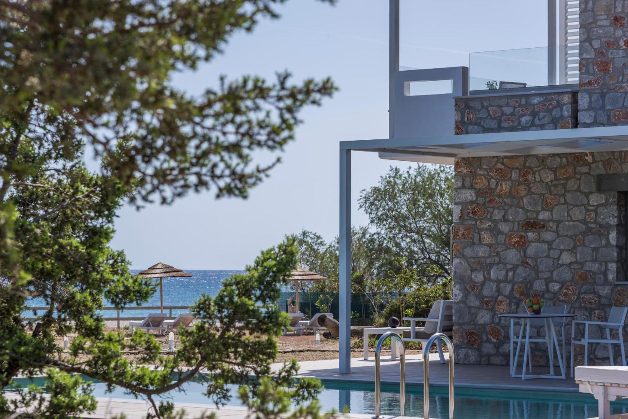 Cedar Bay Beachside Villas Paleokhóra Eksteriør bilde