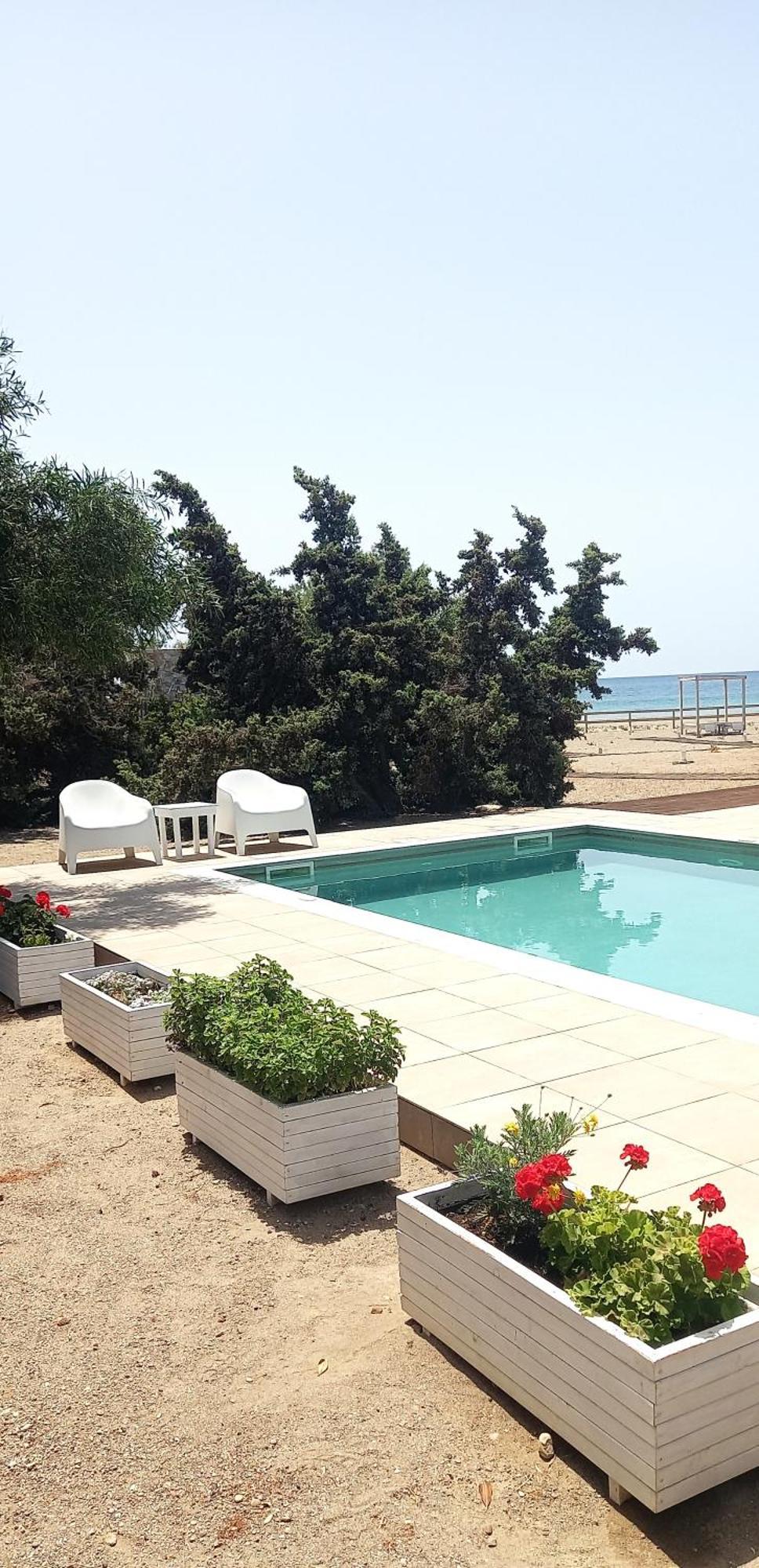 Cedar Bay Beachside Villas Paleokhóra Eksteriør bilde