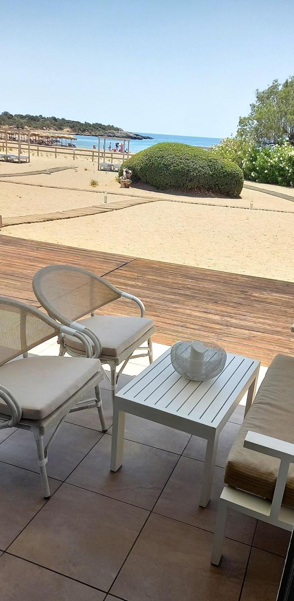 Cedar Bay Beachside Villas Paleokhóra Eksteriør bilde