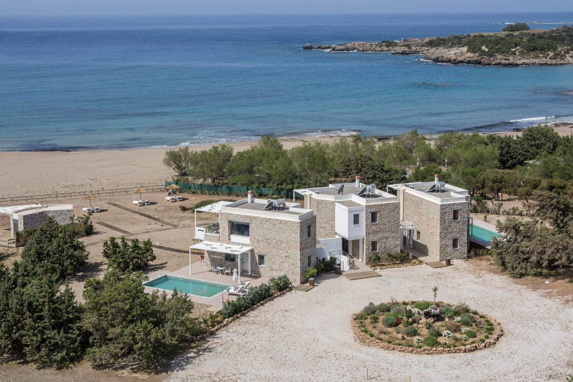 Cedar Bay Beachside Villas Paleokhóra Eksteriør bilde