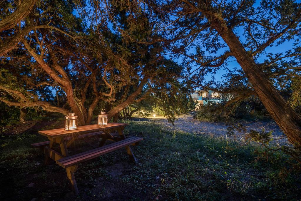 Cedar Bay Beachside Villas Paleokhóra Eksteriør bilde