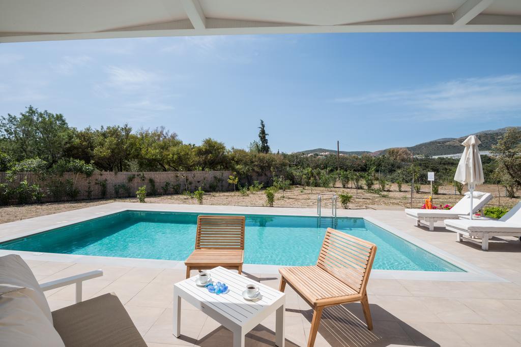 Cedar Bay Beachside Villas Paleokhóra Eksteriør bilde