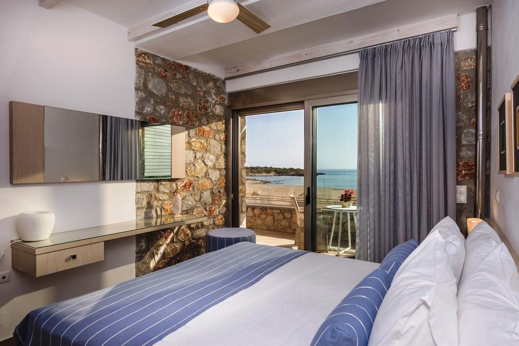 Cedar Bay Beachside Villas Paleokhóra Eksteriør bilde