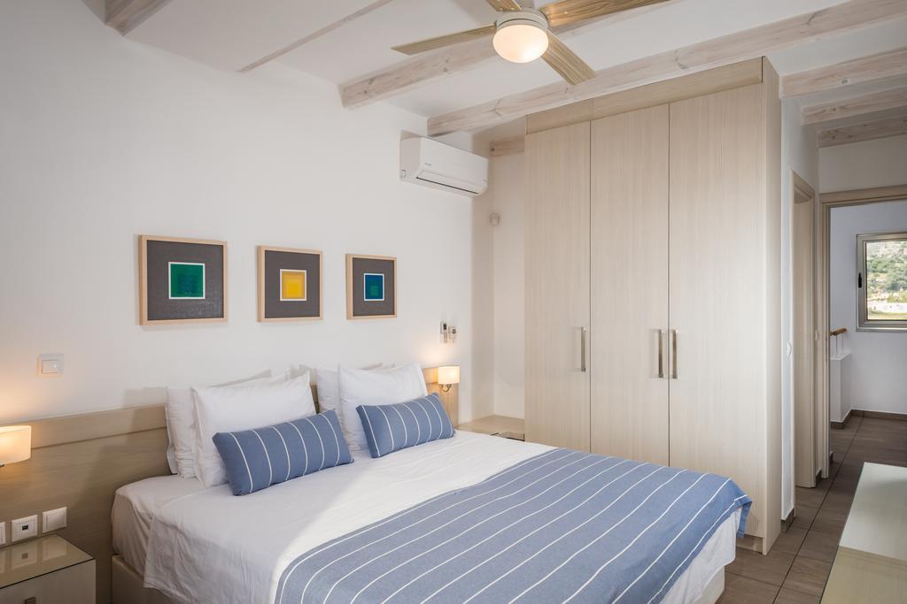 Cedar Bay Beachside Villas Paleokhóra Eksteriør bilde
