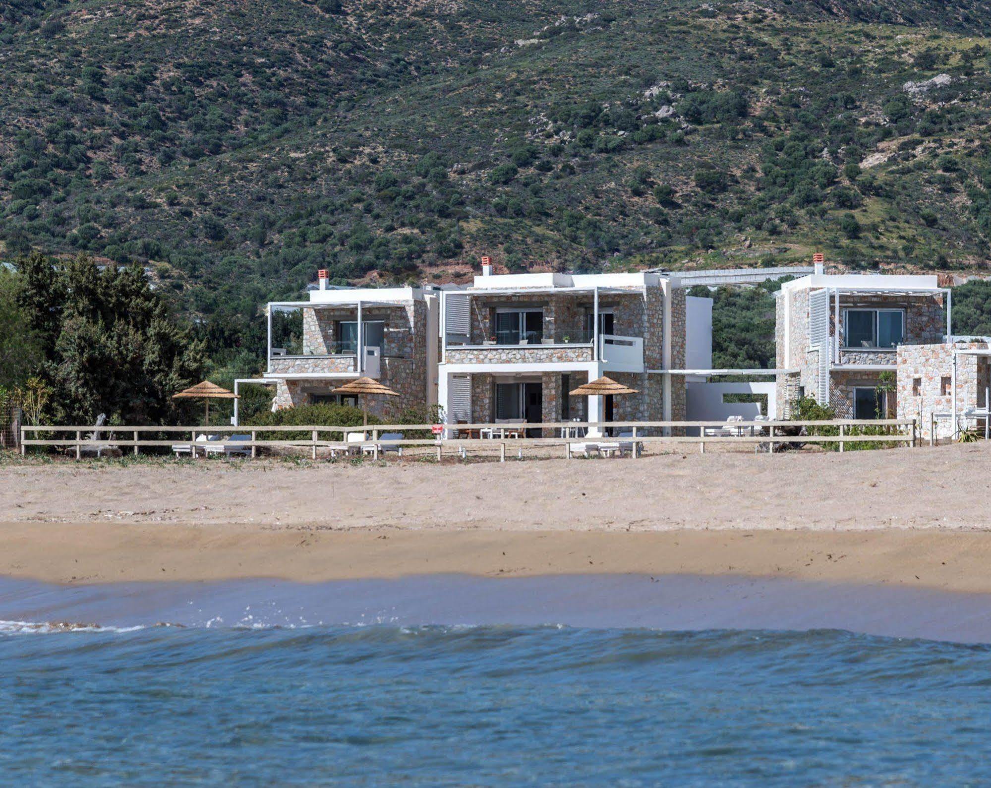 Cedar Bay Beachside Villas Paleokhóra Eksteriør bilde
